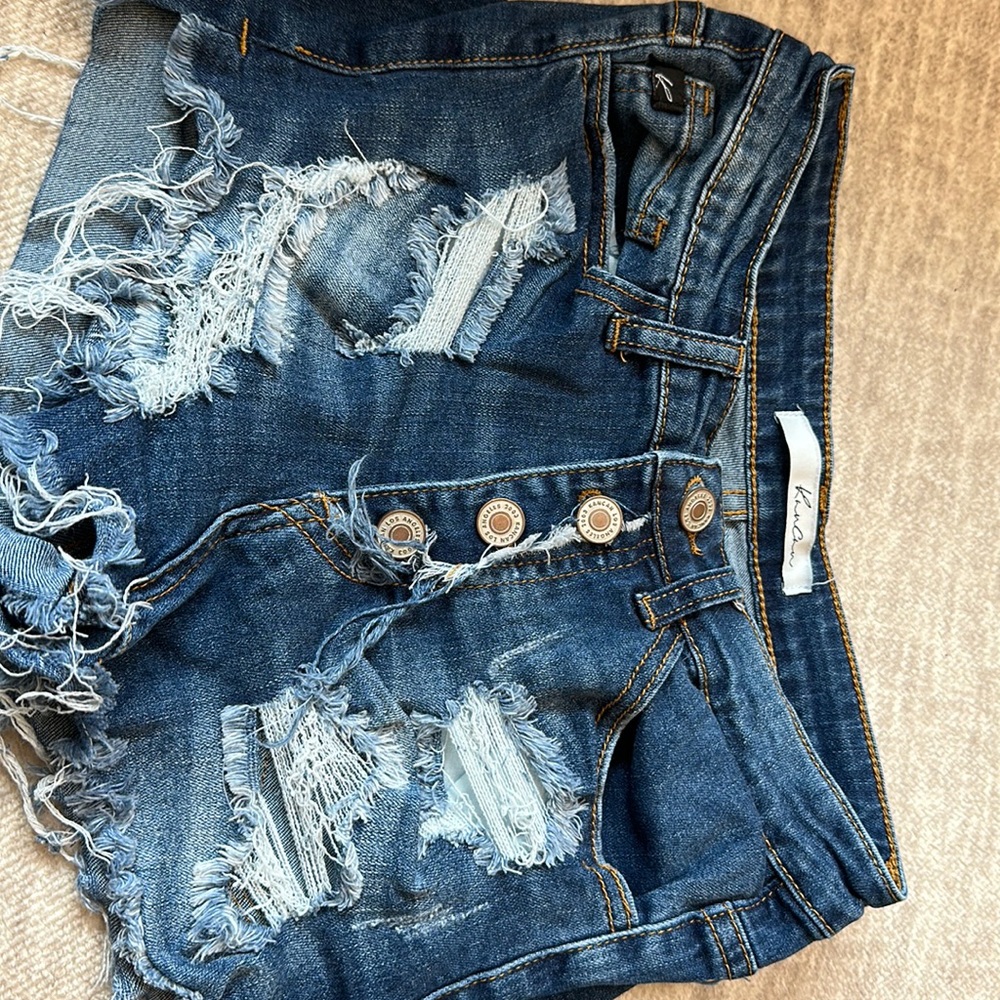 KanCan shorts size 3